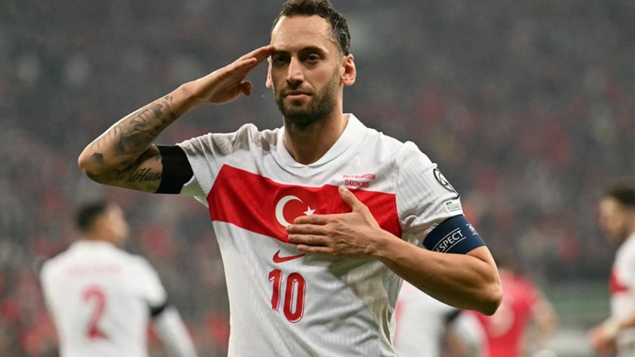 Milli takımda kriz! Hakan İspanya maçında neden yok?