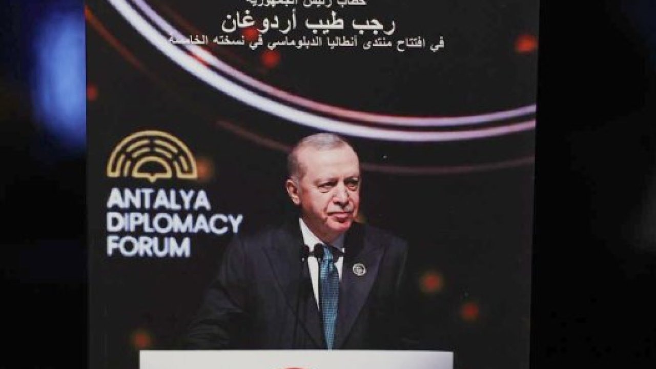 Cumhurbaşkanı Erdoğan'ın konuşması 3 dilde kitaplaştırıldı