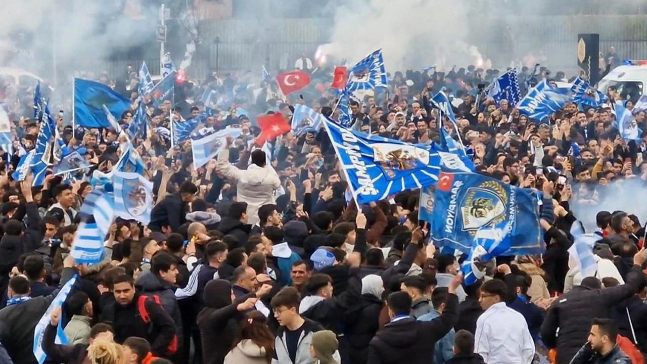 Erzurumspor Süper Lig kutlamaları Ertelendi!