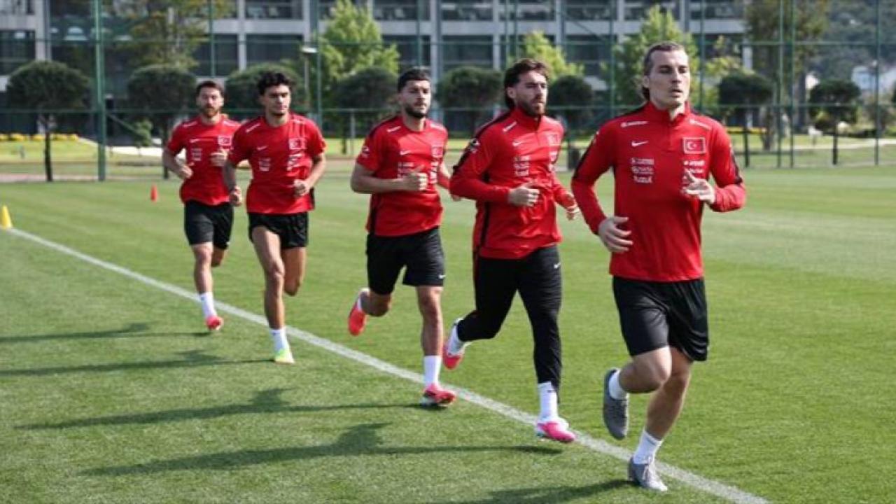 A Milli Futbol Takımı'ndan Dünya Kupası Mesaisi: Riva'da Kapsamlı Testler