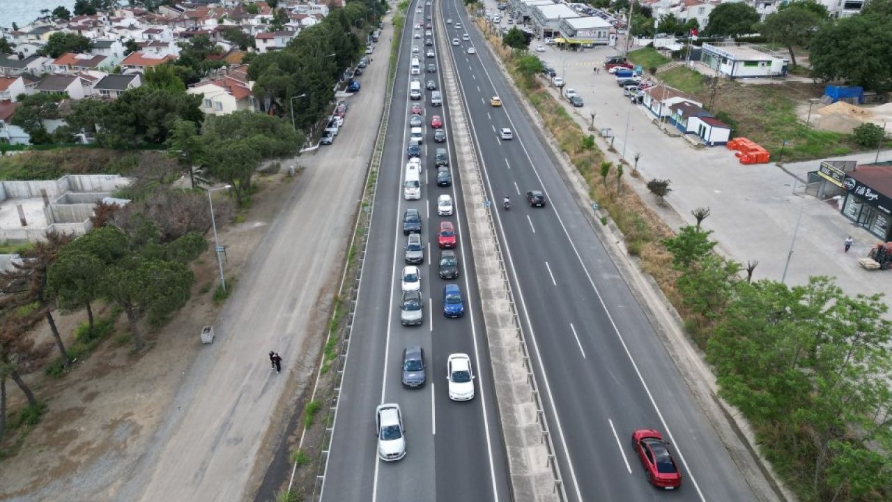 Bayram Dönüşü Başladı: Tekirdağ-İstanbul Yolunda Trafik Yoğunluğu