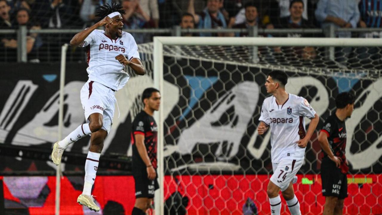 Fırtına Antalya Yolcusu! Trabzonspor 18. Kez Finalde: Rakip Konyaspor