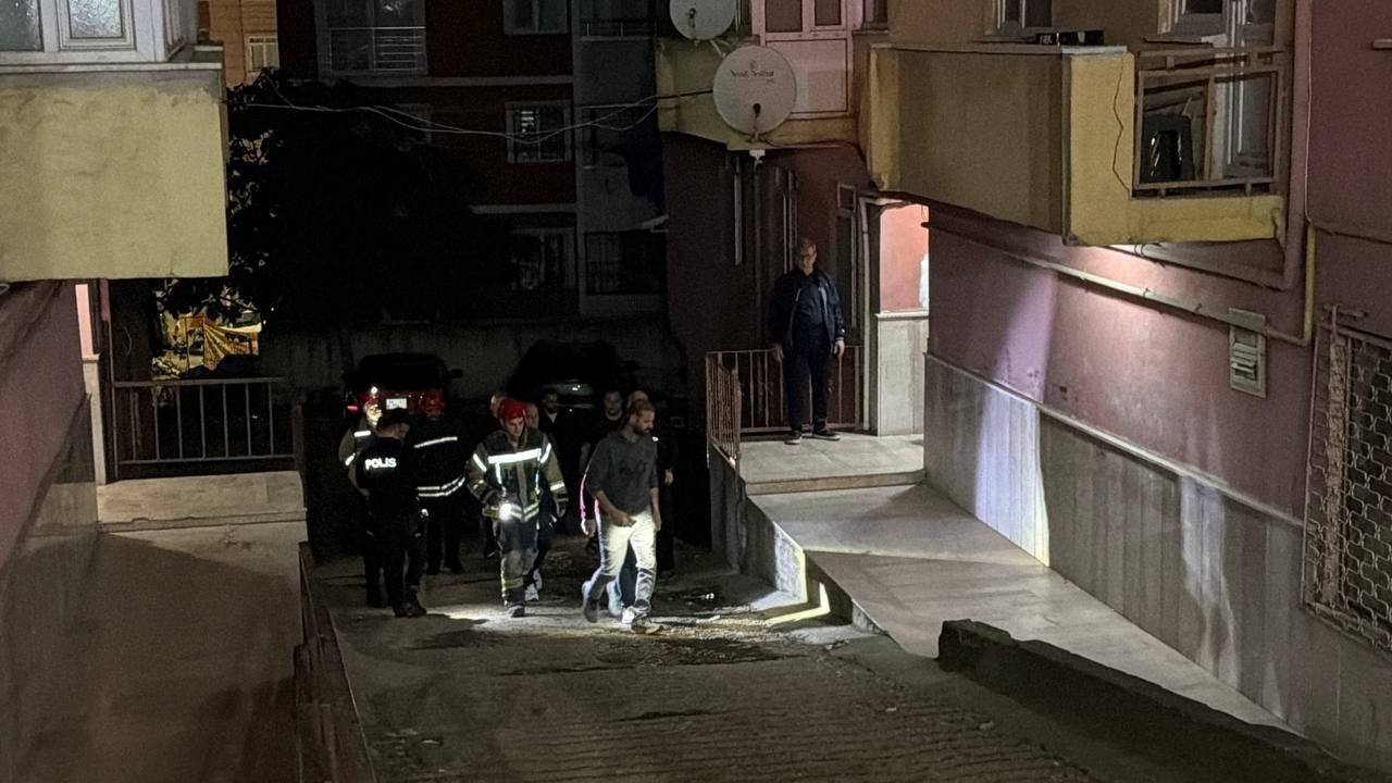 Gebze’de 7 Katlı Bina Tedbiren Boşaltıldı