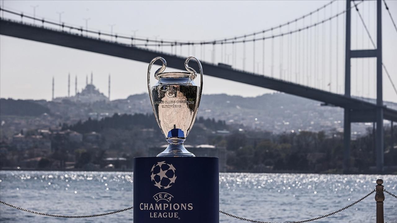 İstanbul'da Dev Final! UEFA Avrupa Ligi Şampiyonu Beşiktaş Park'ta Belli Olacak