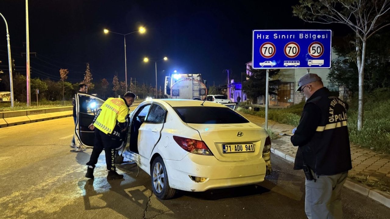 Kırıkkale'de korkunç trafik kazası: Park halindeki çekiciye çarptı 1 kişi öldü