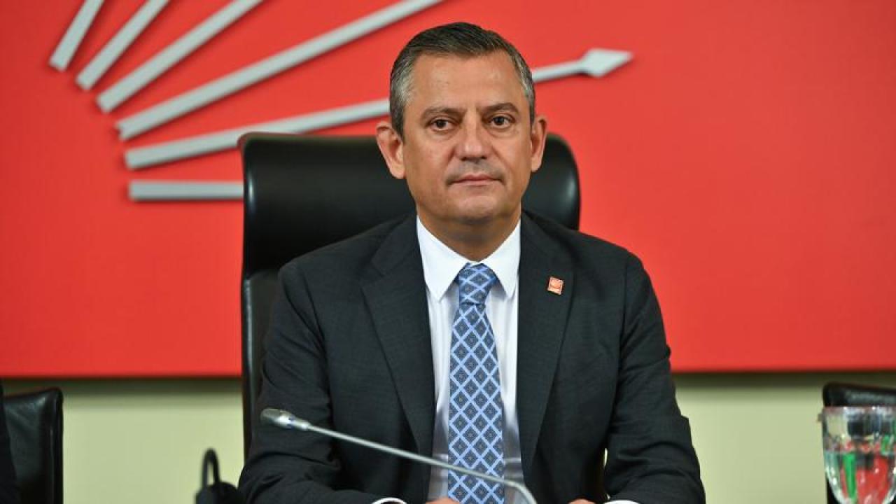 Özgür Özel Yeniden CHP Grup Başkanı: Genel Merkez'de Kritik Oylama