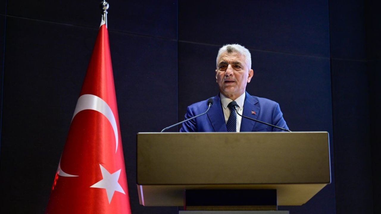 Bakan Bolat duyurdu: Otomotivde "Kendi Kendini Besleyen" Finansman Dönemi Başlıyor