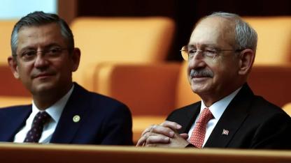 CHP’de Grup Toplantısı Krizi: İptal Kararı Geldi, Gözler Olağanüstü Kurultay’a Çevrildi!