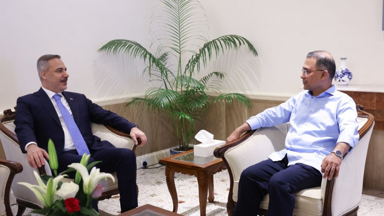 Dışişleri Bakanı Fidan, Bangladeş Başbakanı Rahman ile Görüştü