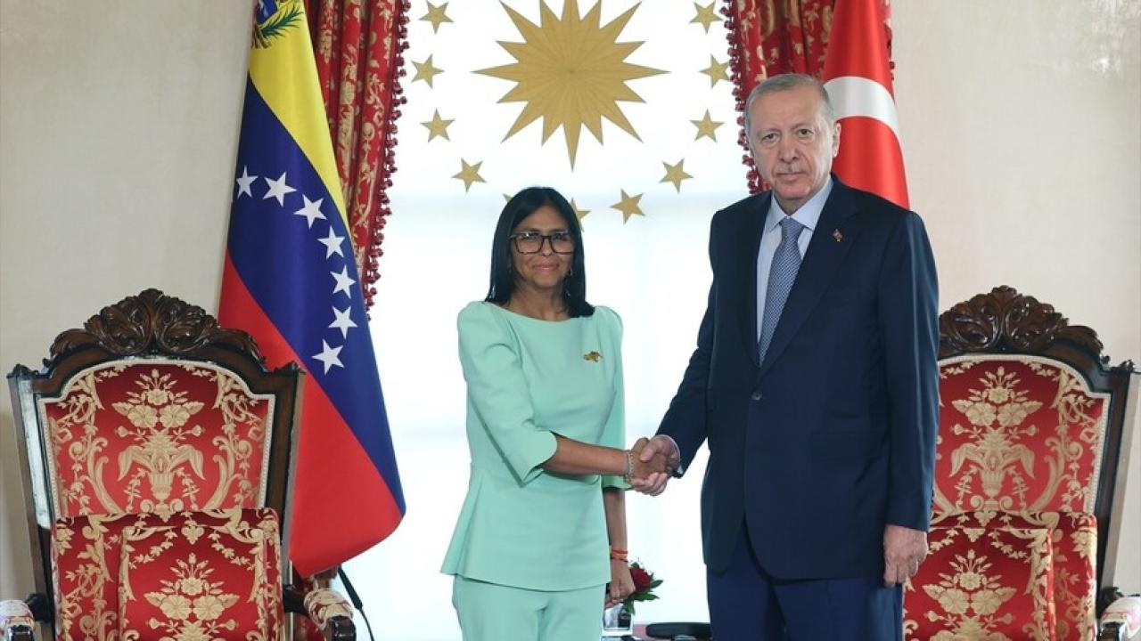 Erdoğan'dan Venezuela'ya Güçlü Destek: İş Birliği Zirvesi