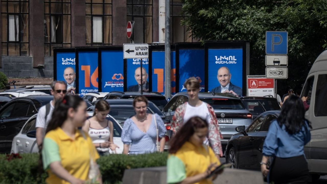 Ermenistan Sandık Başında: Paşinyan İçin Kritik Seçim