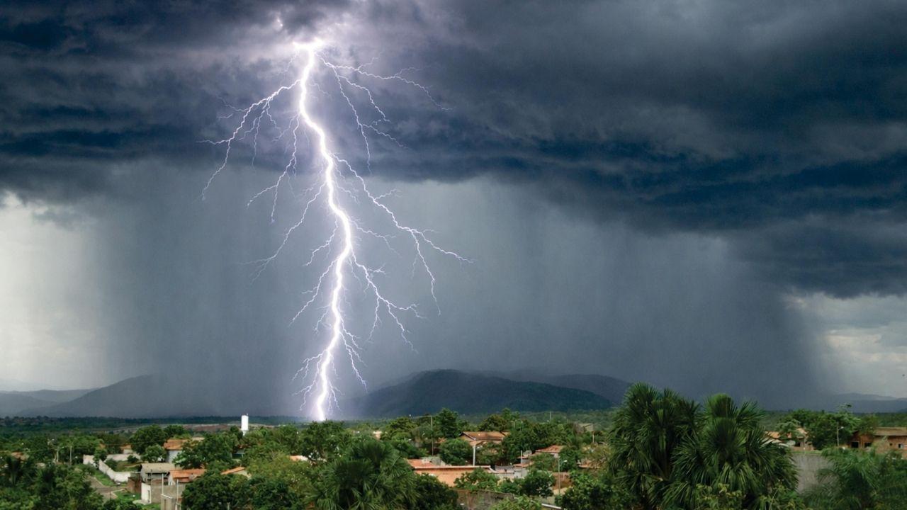 Meteorolojiden 30 İl İçin Kritik Uyarı: "Süper Hücre" ve Aşırı Hava Olaylarına Dikkat!