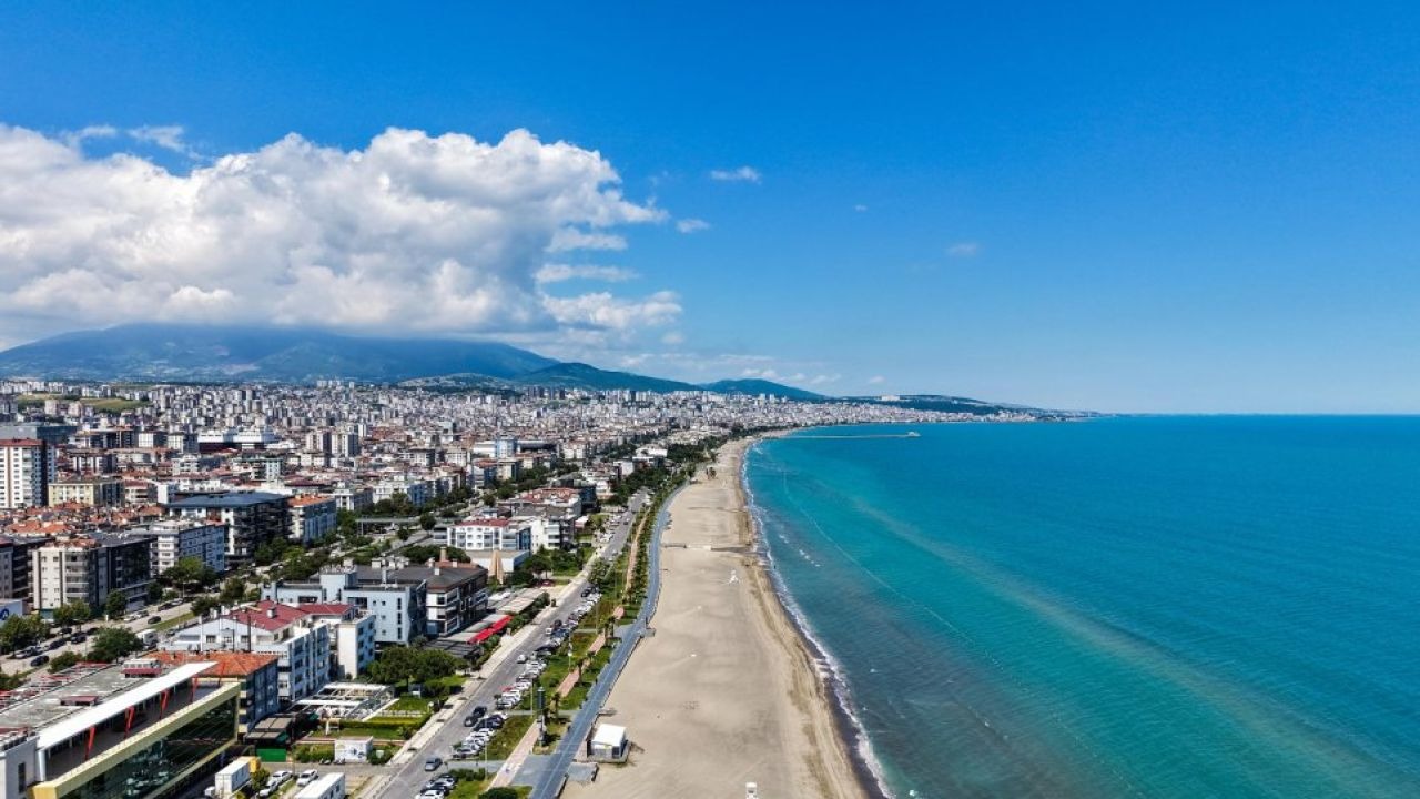 Samsun Mavi Bayraklı Plaj Sayısını 19’a Çıkardı: Karadeniz’in Turizm Yıldızı Parlıyor!