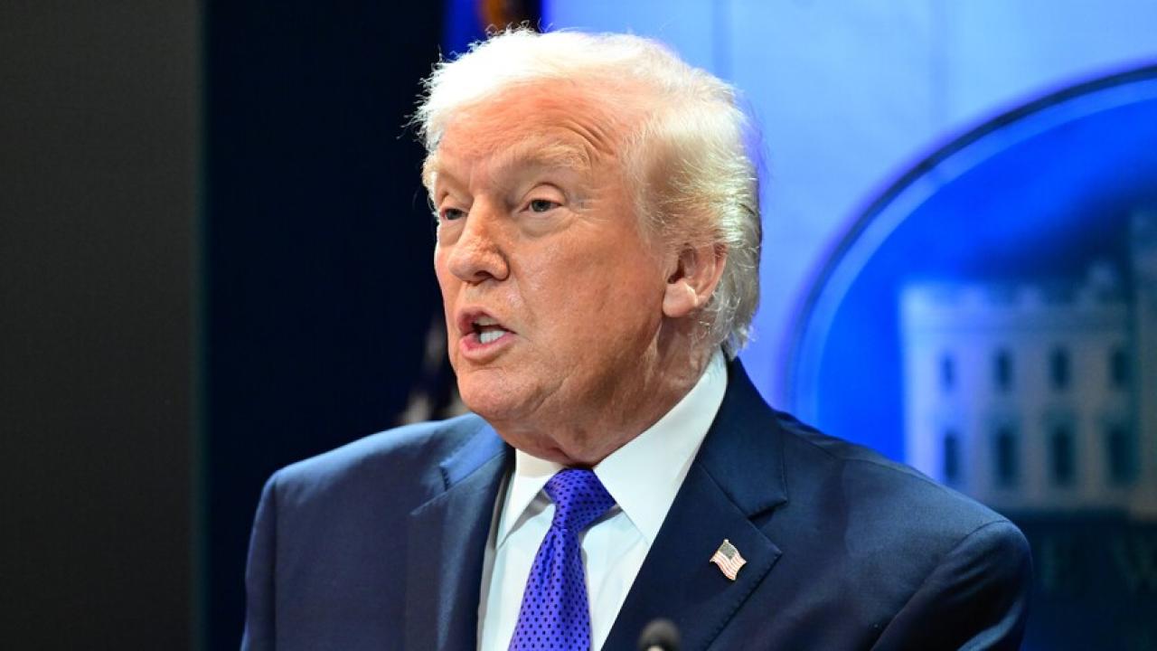Trump’tan Orta Doğu İçin Kritik Çağrı: "Füzeleri Durdurun, Masaya Dönün!"