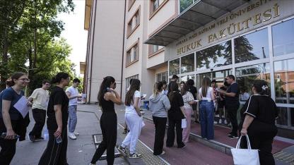 Milyonların Heyecanla Beklediği YKS Heyecanı Başladı