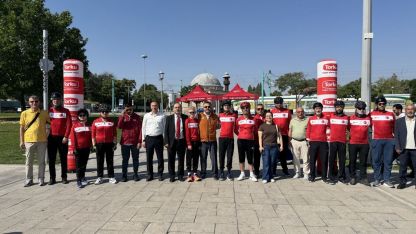 Görme Engellilerden 15 Temmuz Şehitleri Anısına Konya-Ankara Bisiklet Turu