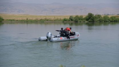 Muş'ta Murat Nehri'de Kaybolan Çocuk İçin Arama Çalışmaları Üçüncü Gününde
