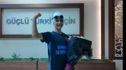 Şehit Polisin Kızı Yüzme Şenliğinde İki İl İkinciliği Elde Etti