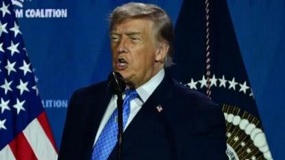 Trump'tan İran Açıklaması: "Cenaze Töreni Nedeniyle Bir Hafta İzin Verdik"