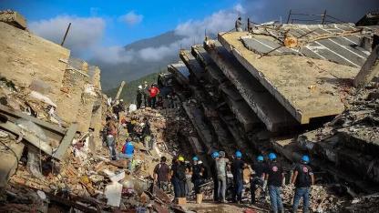 Venezuela'da Deprem Felaketi: Can Kaybı 4 Bin 333'e Yükseldi, 17 Bin Kişi Evsiz Kaldı